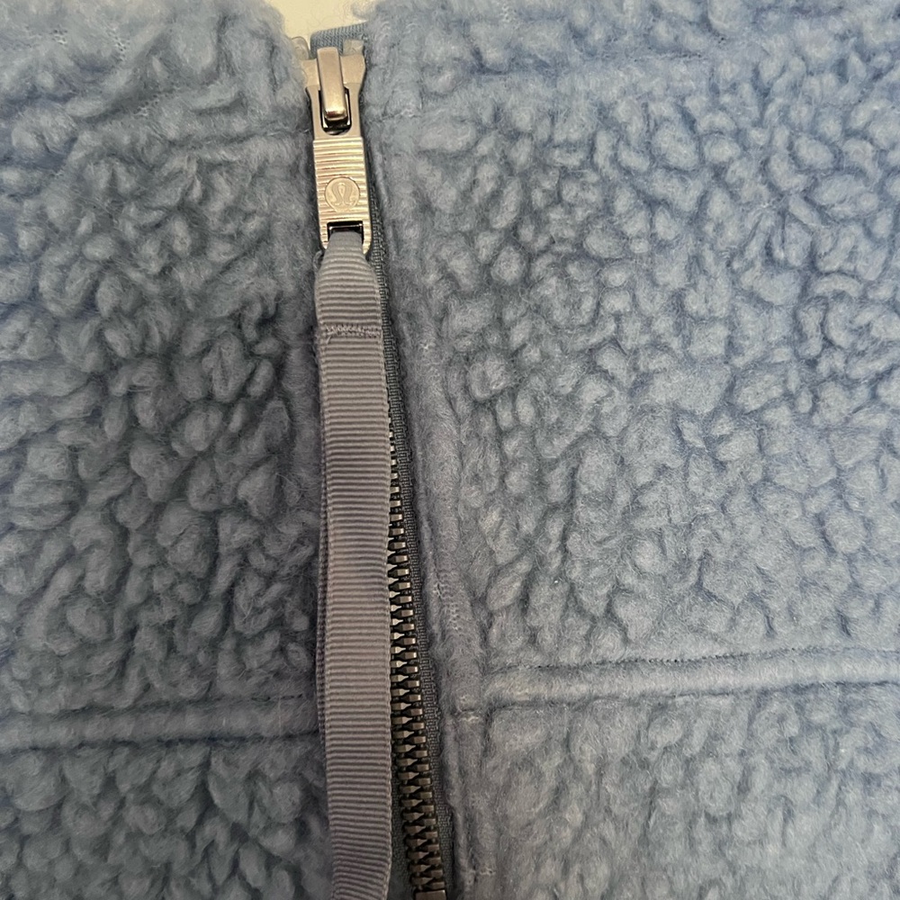 Lululemon Wool Whenever Crew Sweatshirt Size 8 Chambray Blue Sherpa Fleece - Picture 7 of 7